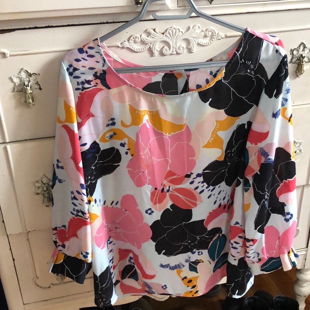Cooper & Ella vintage floral blouse, buttons back, unique pleated cuffs